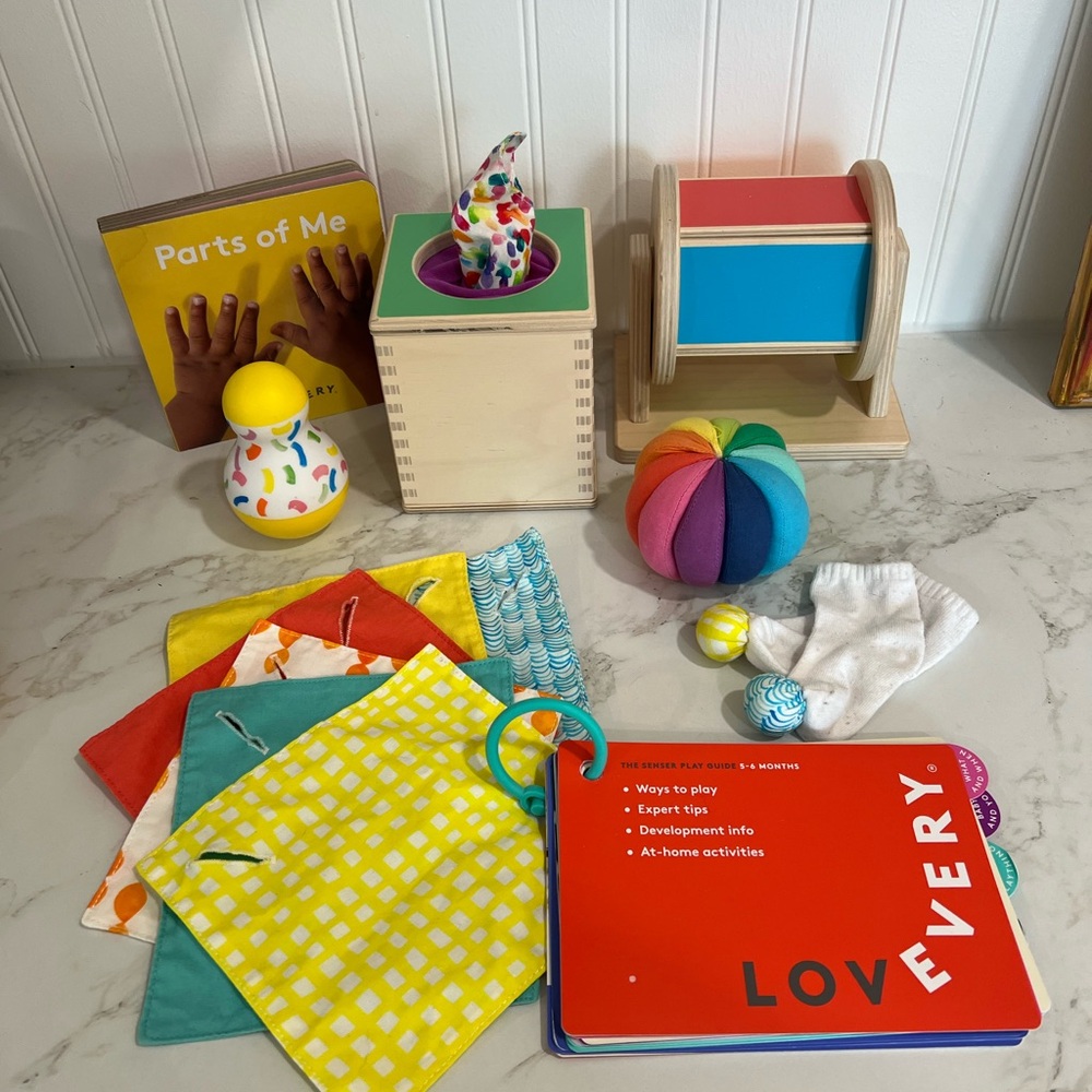 Lovevery “The Senser” Play Kit | 5-6 Months
